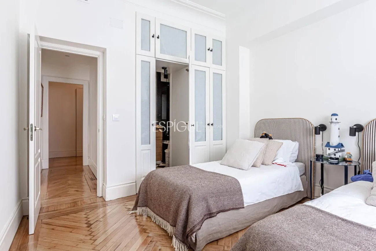 Exclusivo piso exterior en Almagro