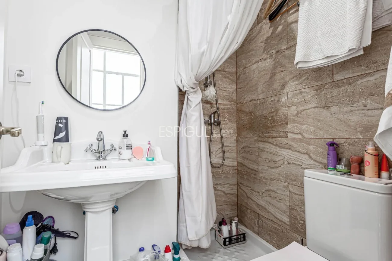 Exclusivo piso exterior en Almagro