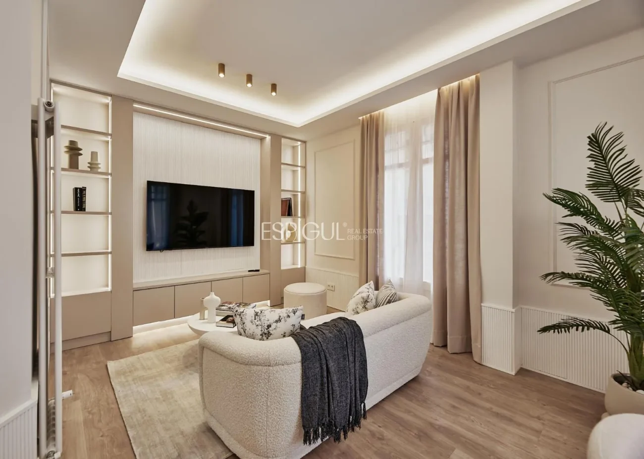 Exclusivo piso exterior en Calle Goya