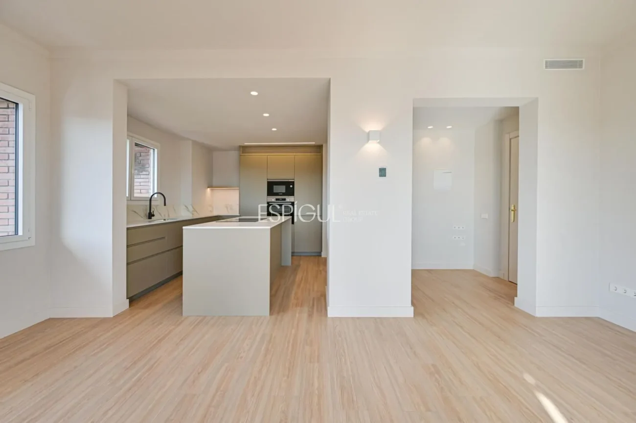 Exclusivo piso reformado con terrazas en Passeig de Sant Joan, Barcelona