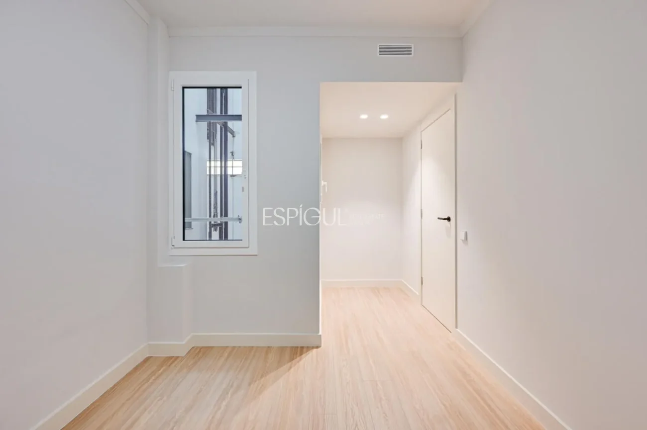 Exclusivo piso reformado con terrazas en Passeig de Sant Joan, Barcelona