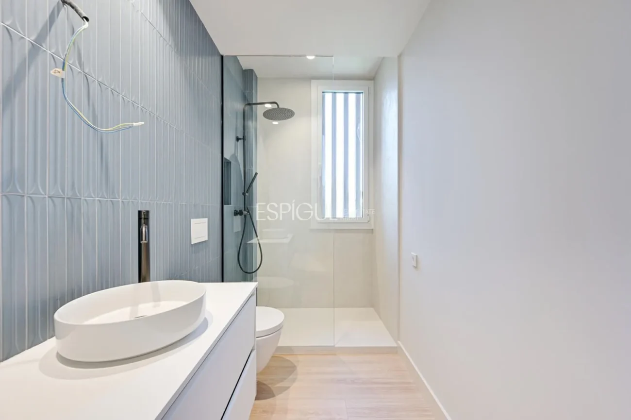 Exclusivo piso reformado con terrazas en Passeig de Sant Joan, Barcelona