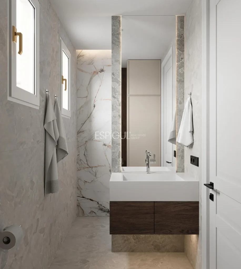 Эксклюзивная отремонтированная квартира на продажу на улице Carrer d’ Aragó, La Dreta de l’Eixample