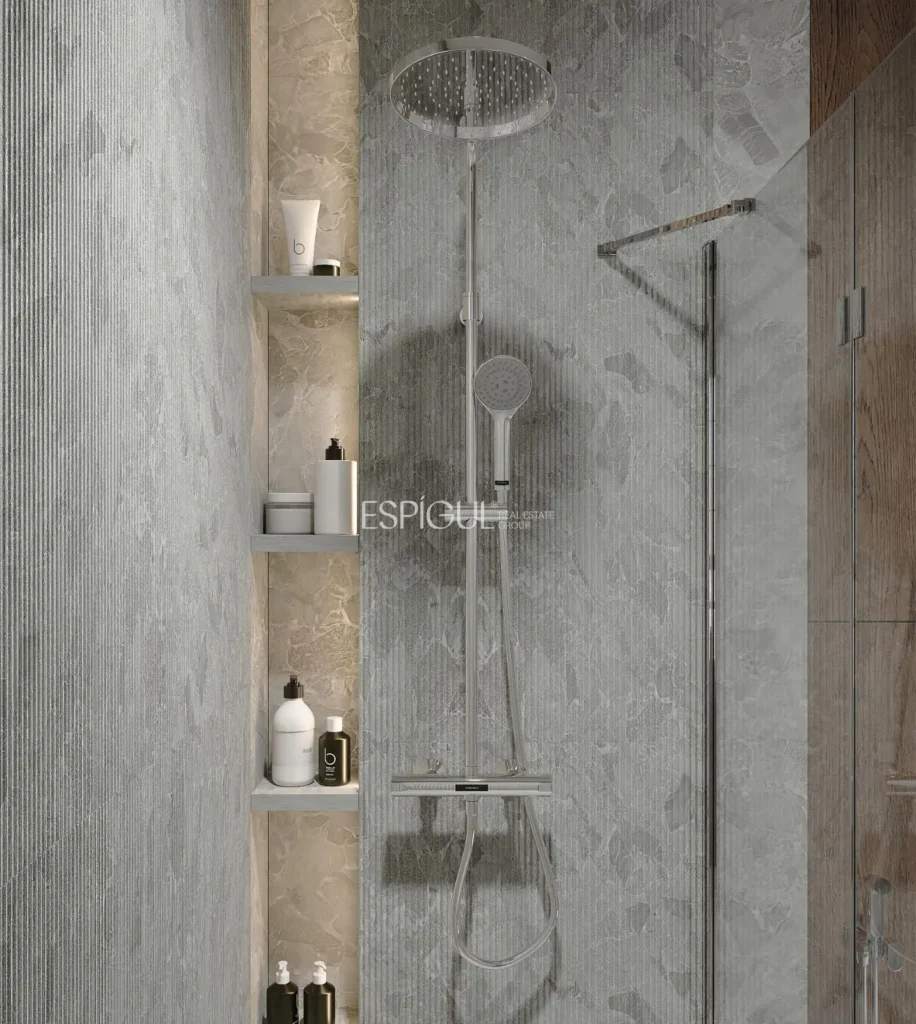 Эксклюзивная отремонтированная квартира на продажу на улице Carrer d’ Aragó, La Dreta de l’Eixample