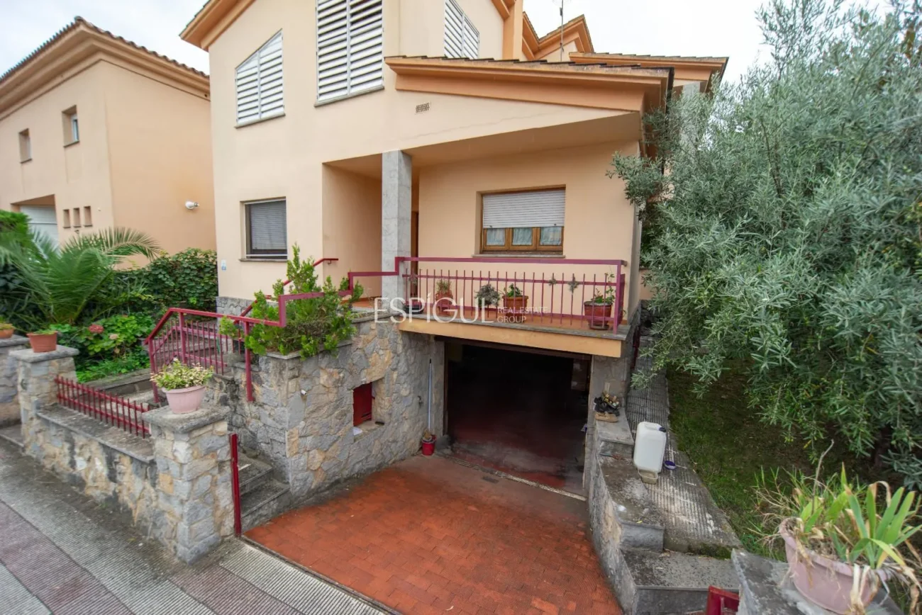 Fantastic House in Palau