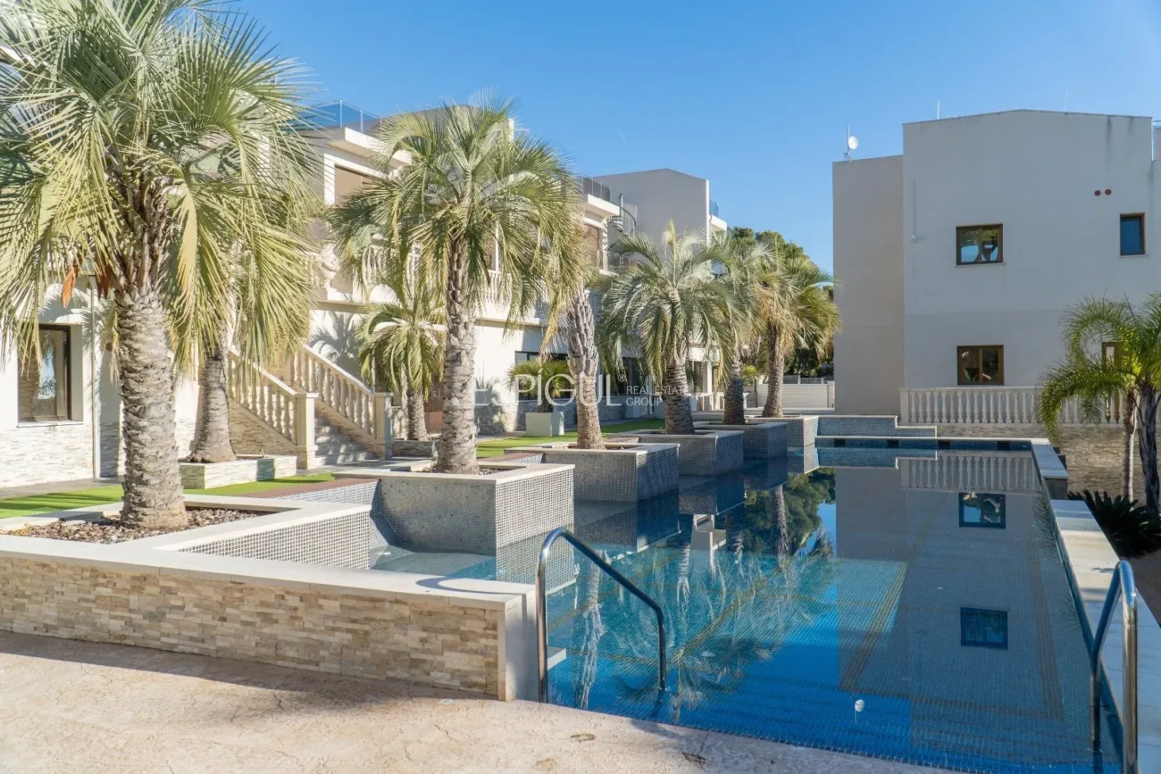 Hotel de 5 estrellas a la venta en Platja d’Aro