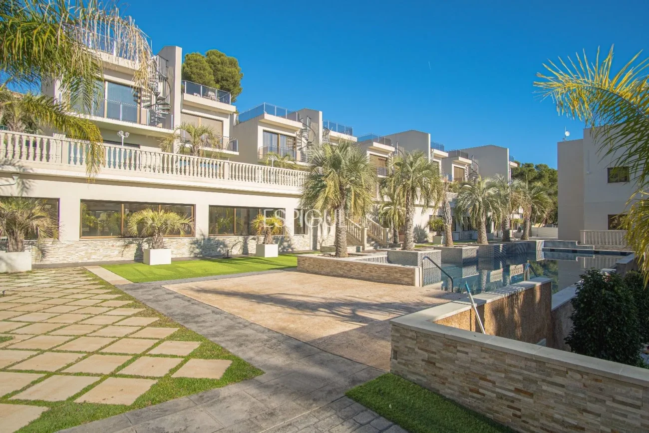 Hotel de 5 estrellas a la venta en Platja d’Aro