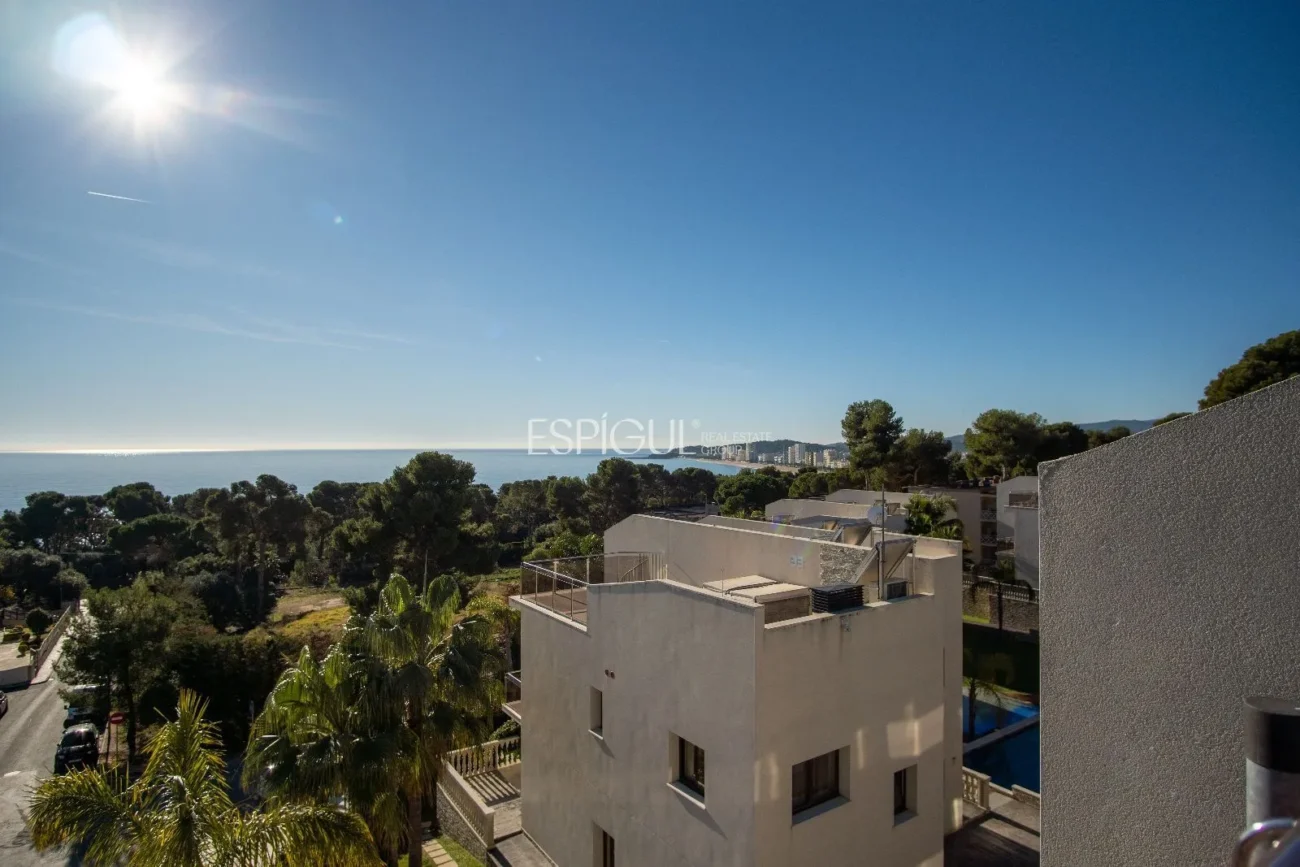 Hotel de 5 estrellas a la venta en Platja d’Aro
