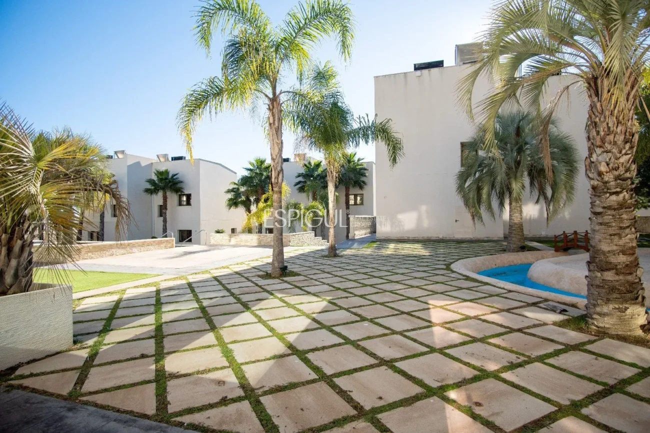 Hotel de 5 estrellas a la venta en Platja d’Aro