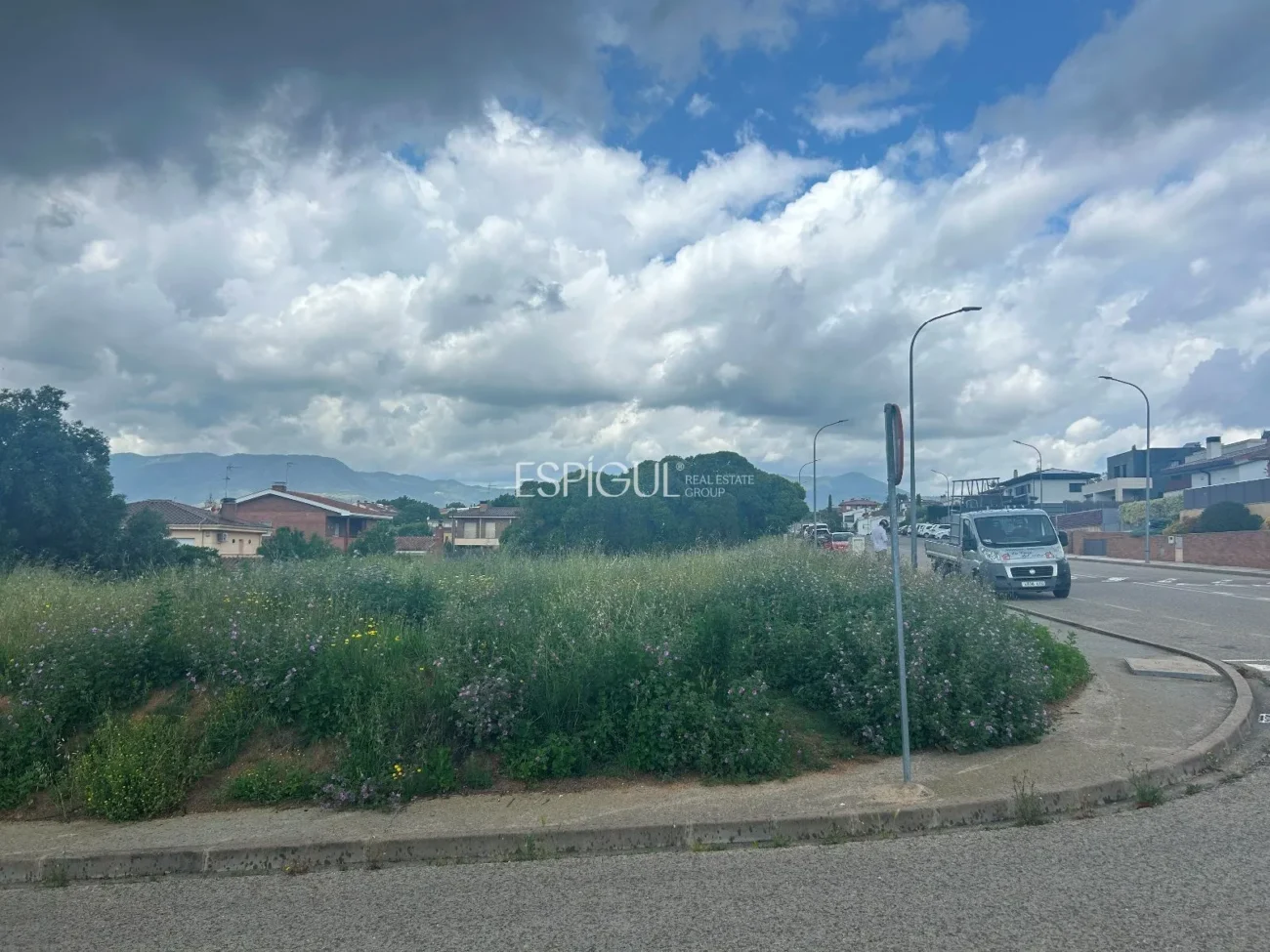 Ideales Baugrundstück zum Verkauf in Santa Coloma