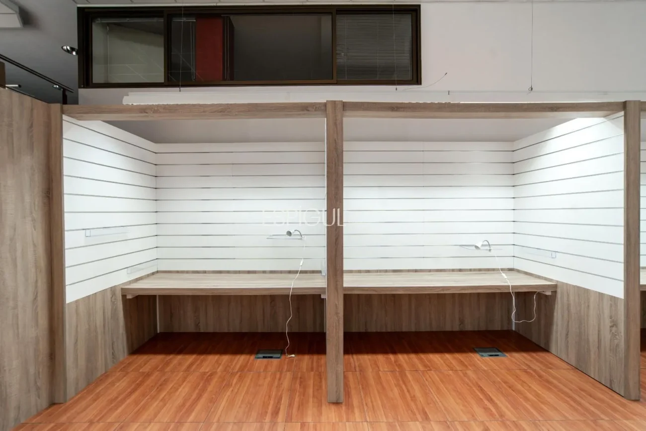 Local comercial a 300 m de la platja de Palamós