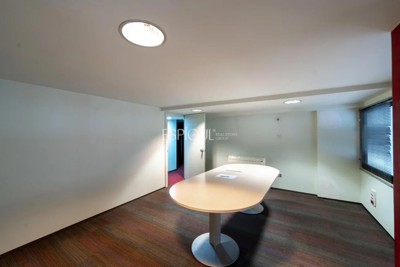 Local comercial a 300 m de la platja de Palamós