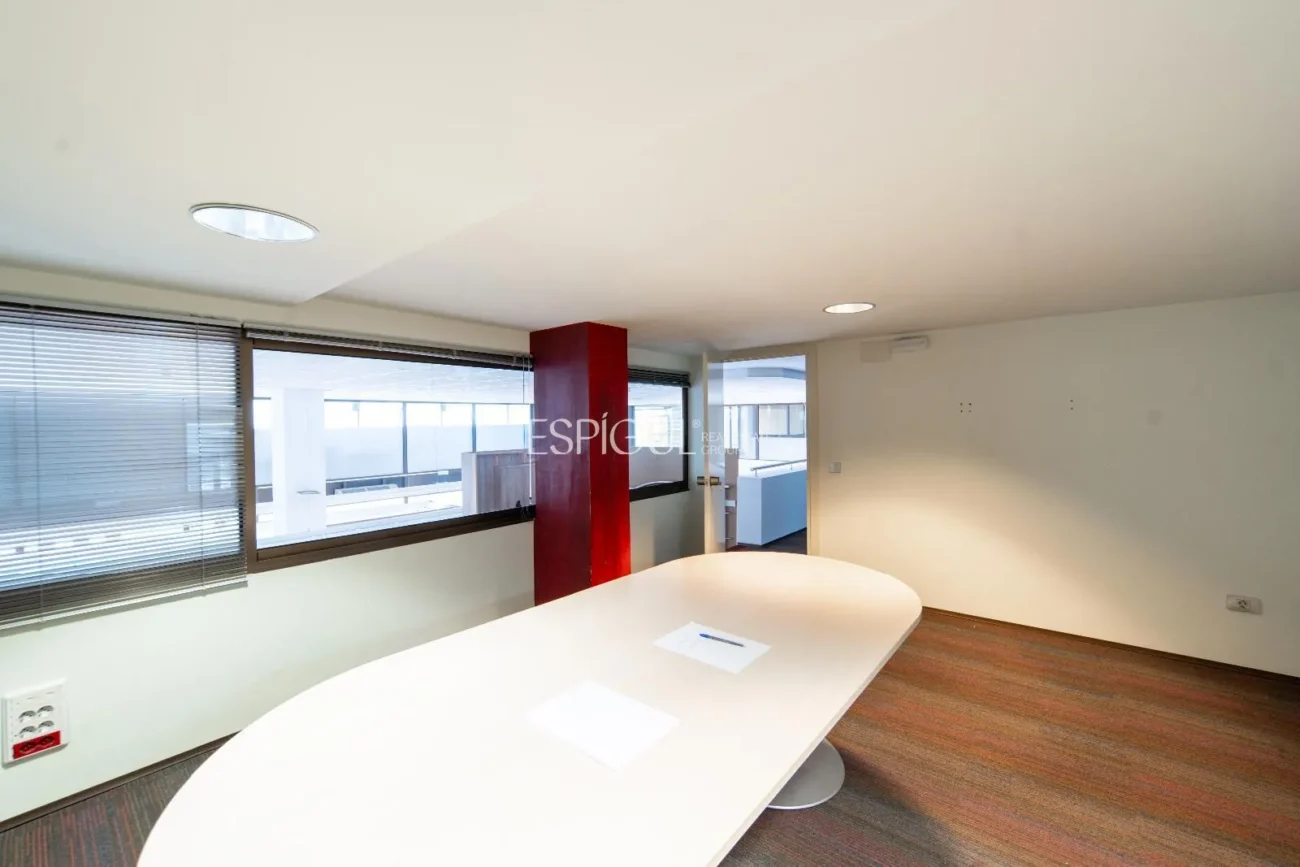 Local comercial a 300 m de la platja de Palamós