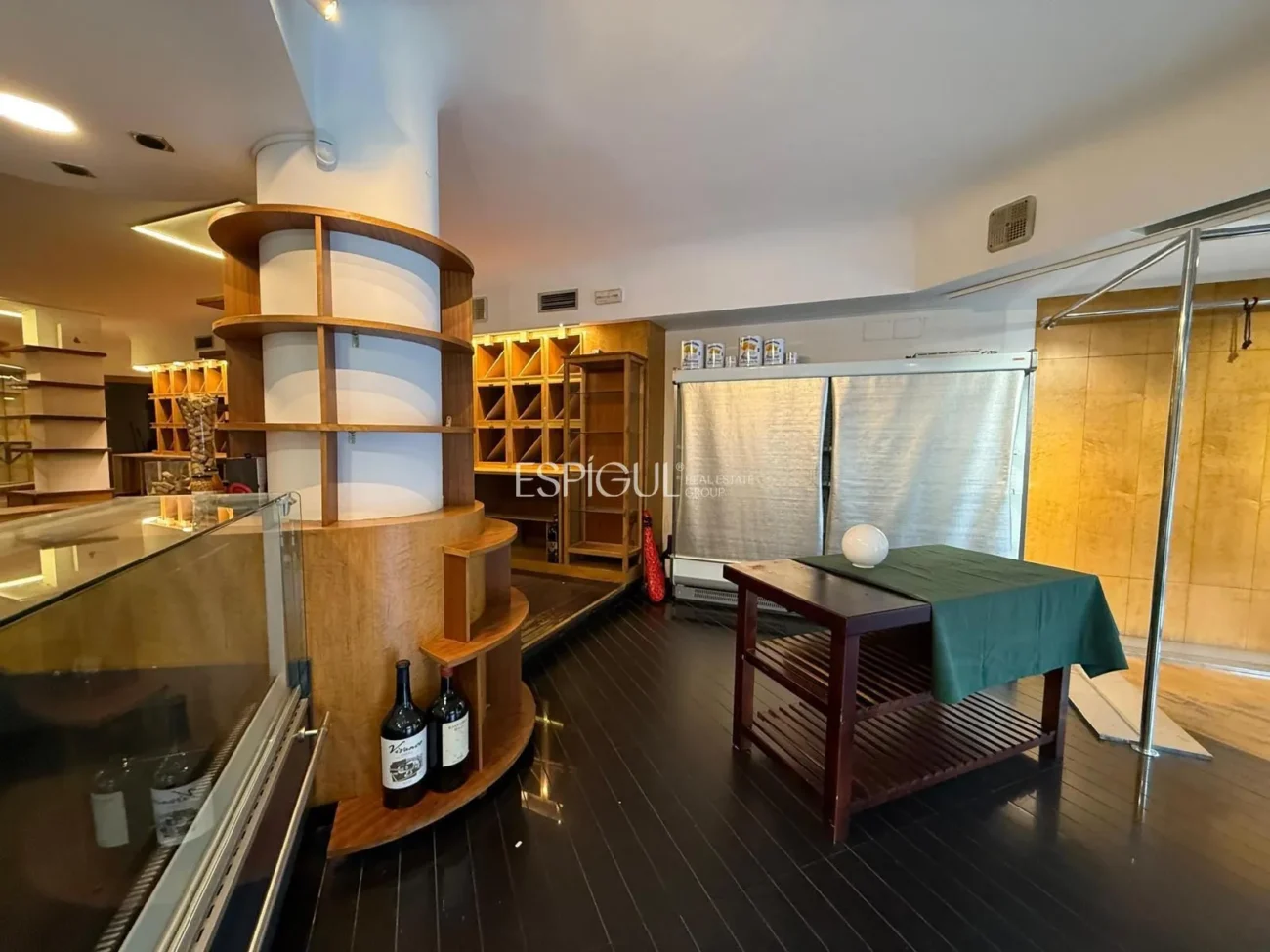 Помещение в аренду в Жироне