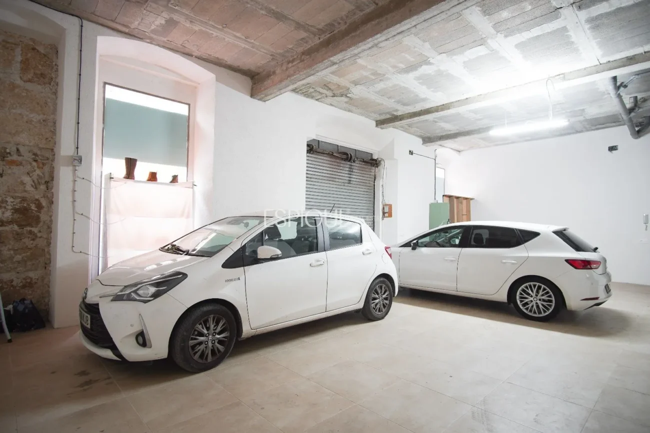 Помещение на продажу в центре Баньолеса