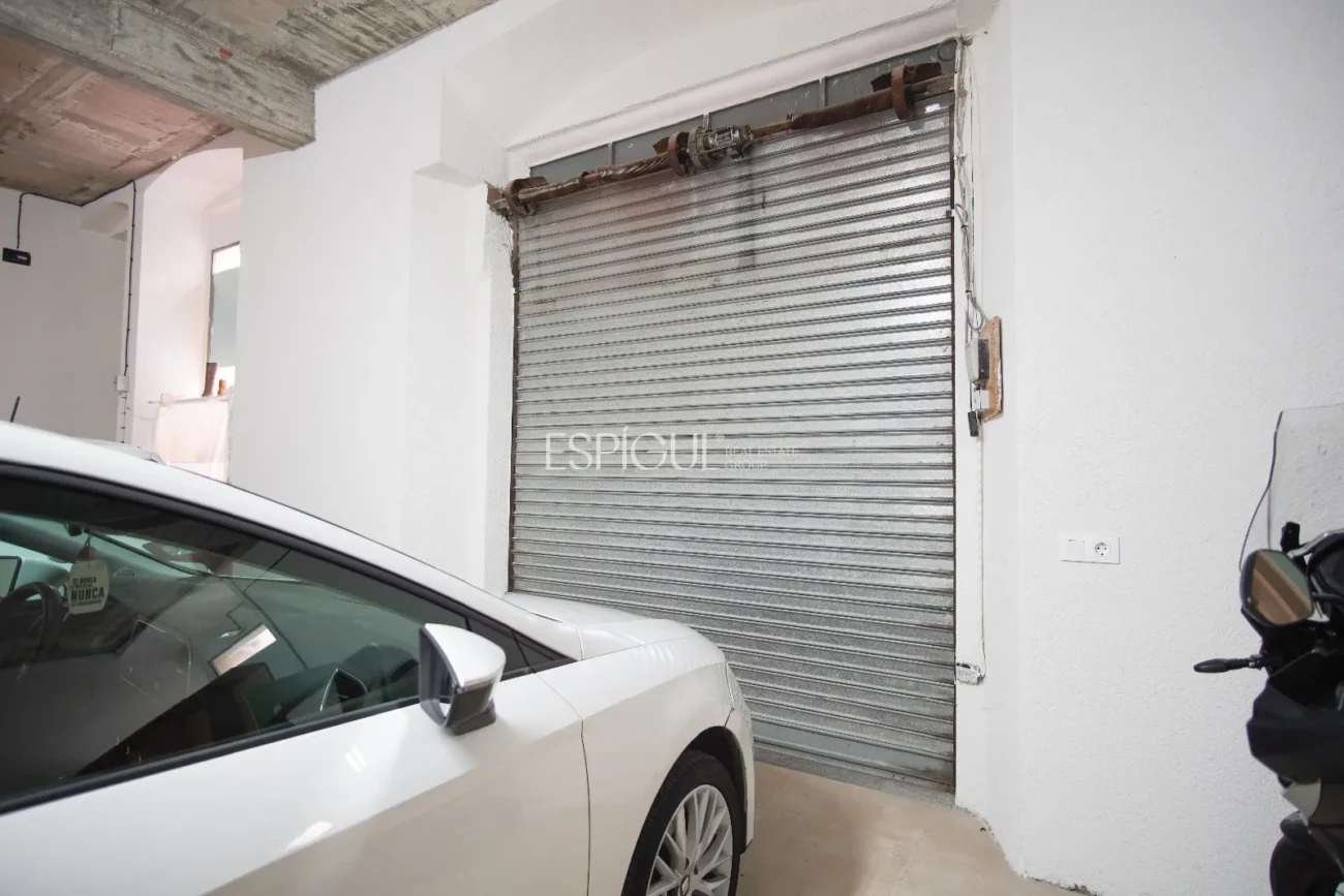 Помещение на продажу в центре Баньолеса