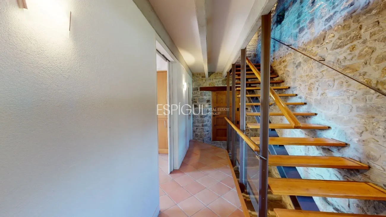 Masía totalmente reformada con encanto