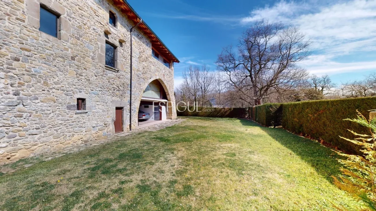 Masía totalmente reformada con encanto