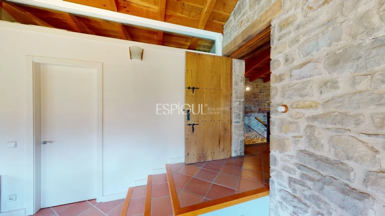 Masía totalmente reformada con encanto