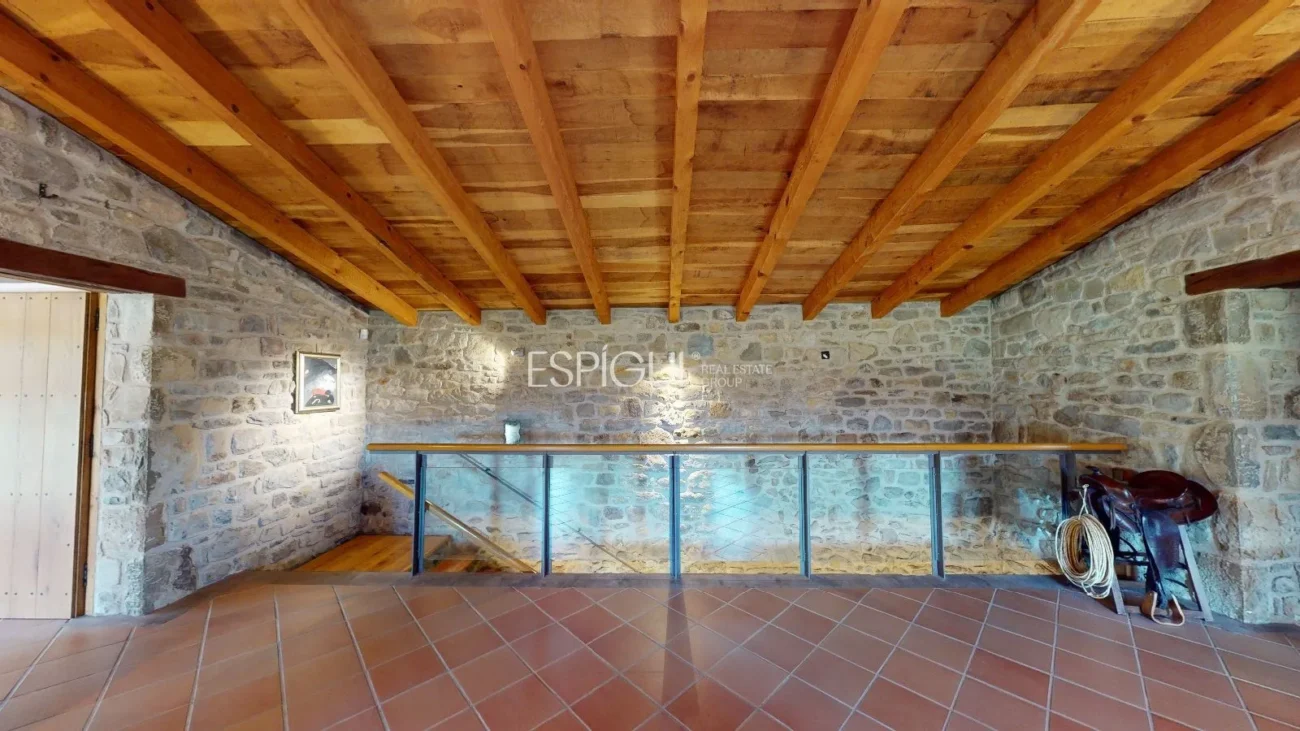 Masía totalmente reformada con encanto