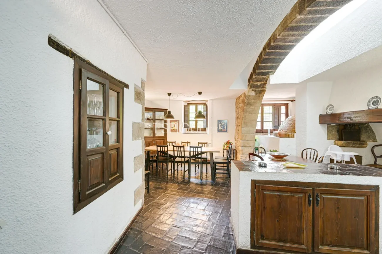 Masia única del segle XVII amb història i confort modern