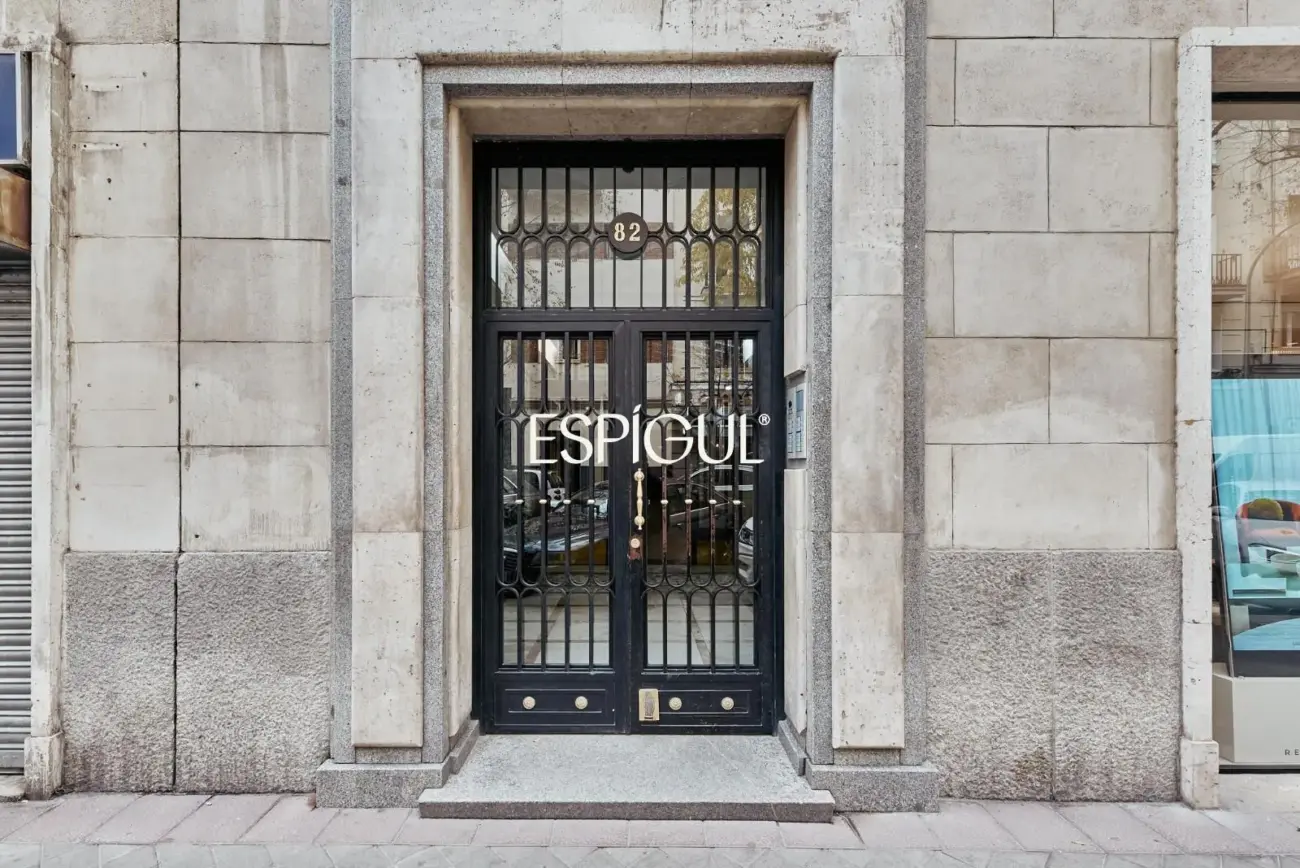 Modern pis reformat al carrer del General Oraá