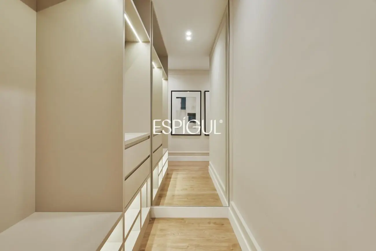 Modern pis reformat al carrer del General Oraá