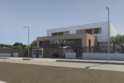 Neubau in S’Agaró. Luxuriöse Doppelhaushälfte