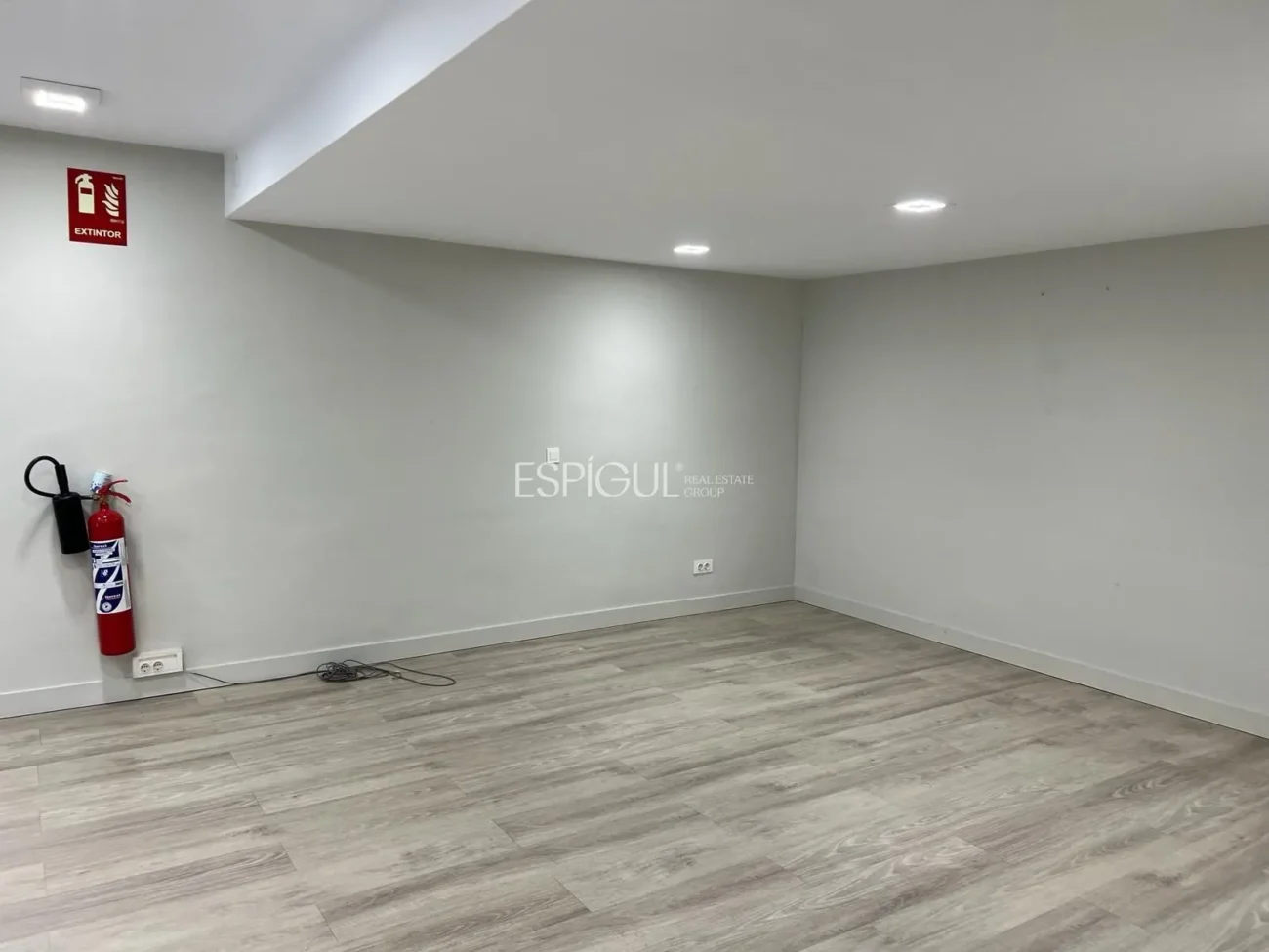 офис в аренду в центре Жироны