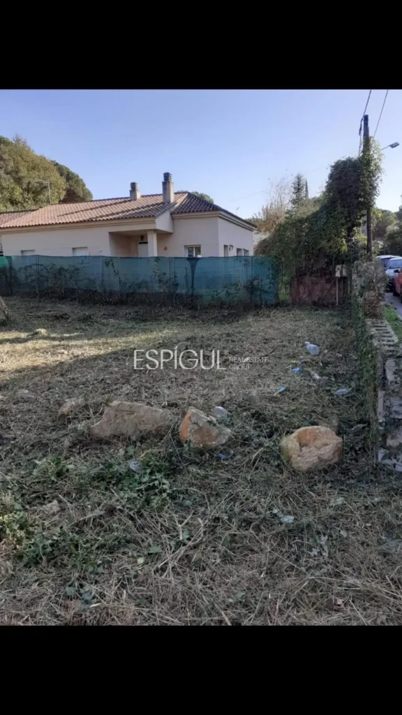 Plot in Llac Del Cigne in Caldes De Malavella