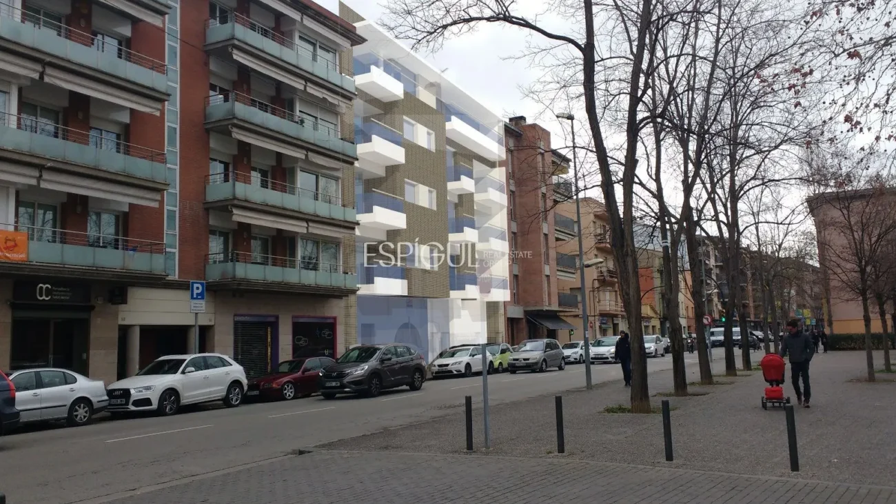 Парковочное место на продажу в районе Мигдия, Жирона