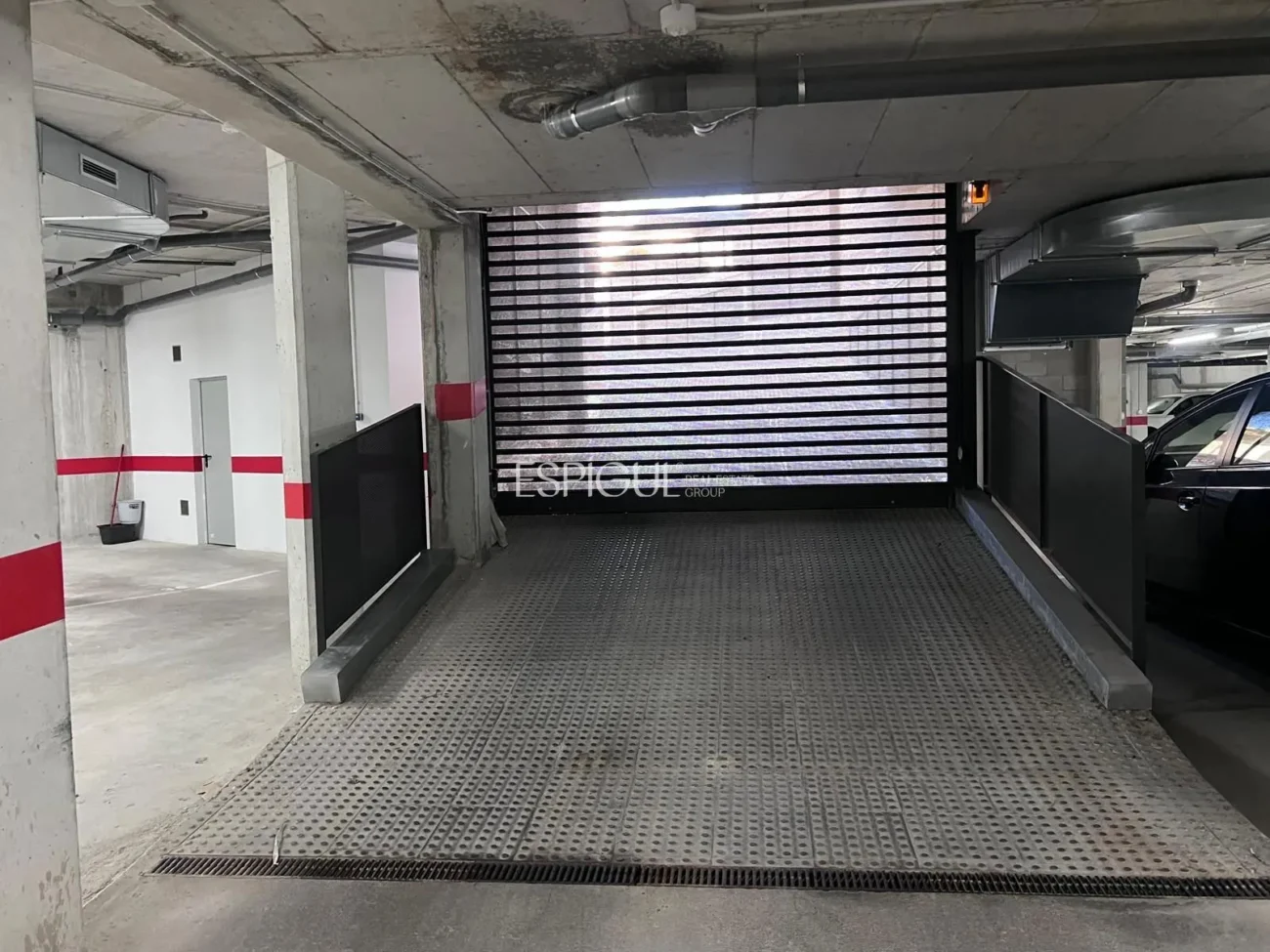 Párquing en el centro de Fornells de la Selva