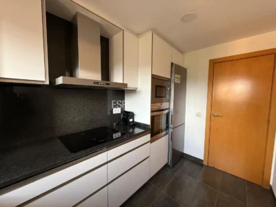Appartement de trois chambres à louer à Bescanó