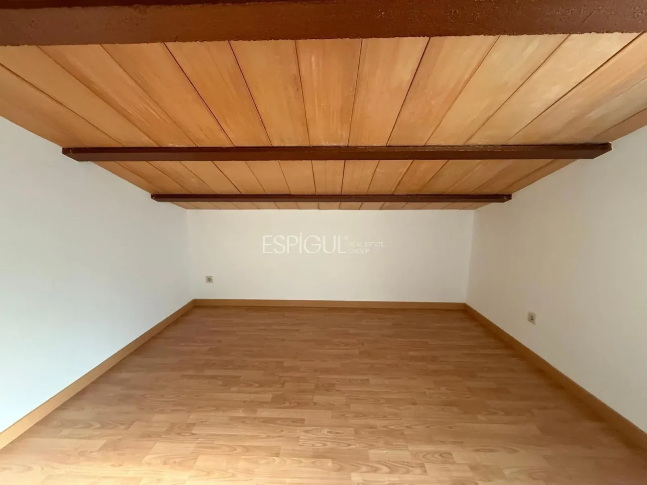 Appartement de trois chambres à louer à Bescanó