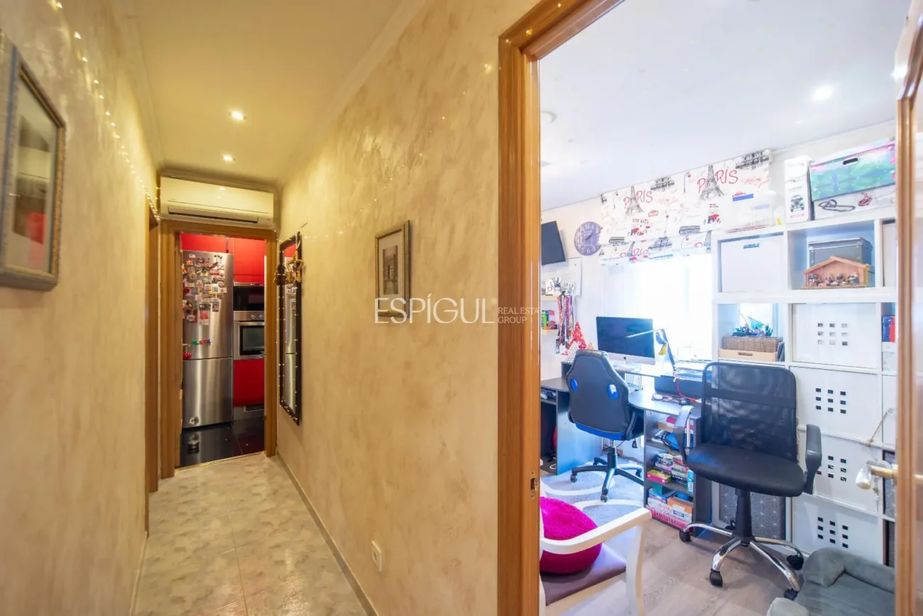 Piso de 3r planta sin Ascensor en Sant Narcís