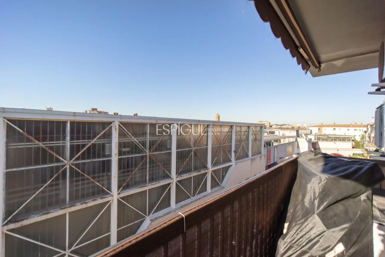 Piso de 3r planta sin Ascensor en Sant Narcís