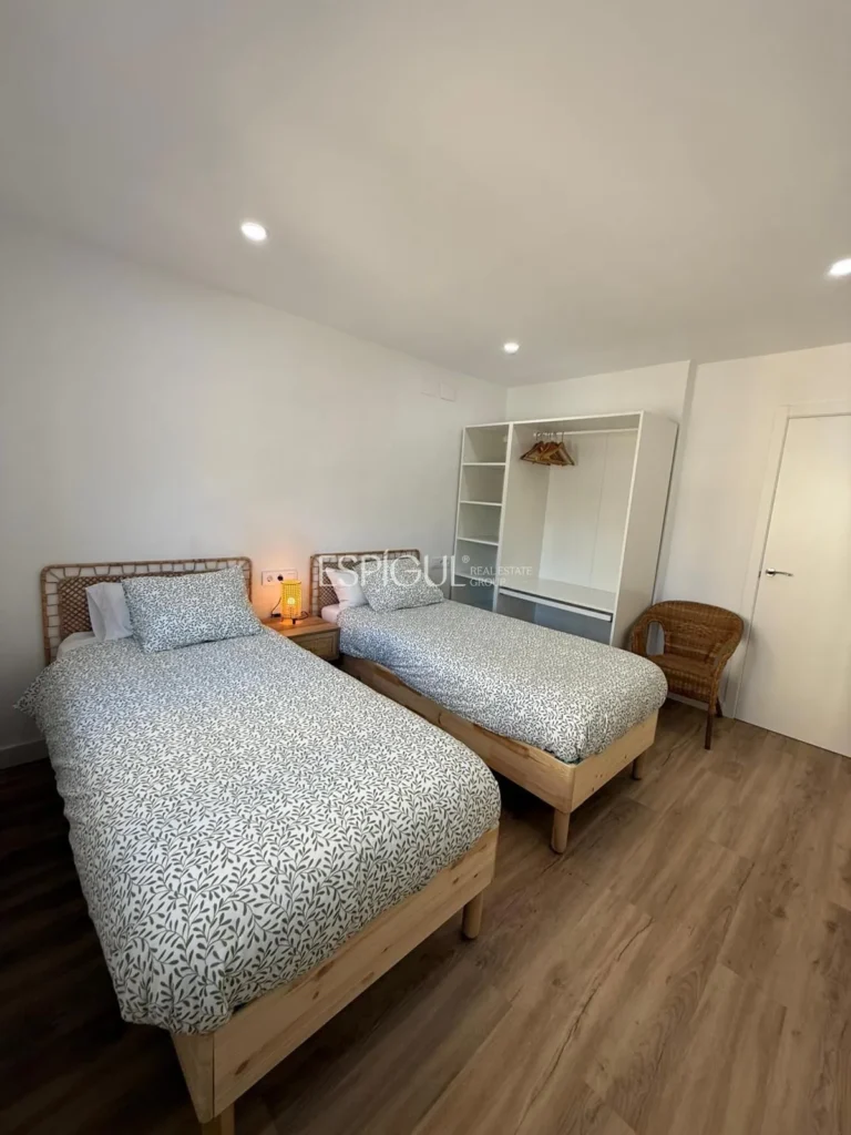 TEMPORARY Rental Apartment in the Center of Girona