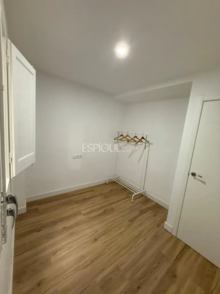 TEMPORARY Rental Apartment in the Center of Girona