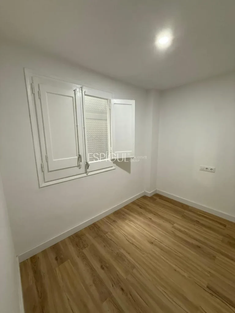 TEMPORARY Rental Apartment in the Center of Girona