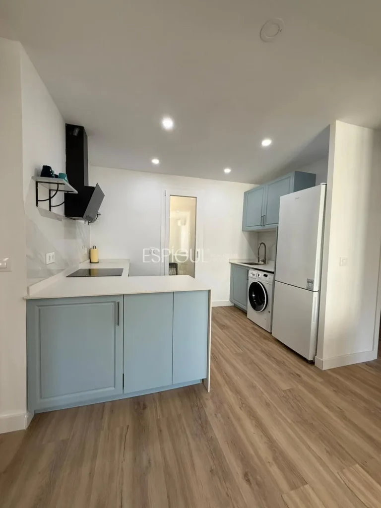 TEMPORARY Rental Apartment in the Center of Girona