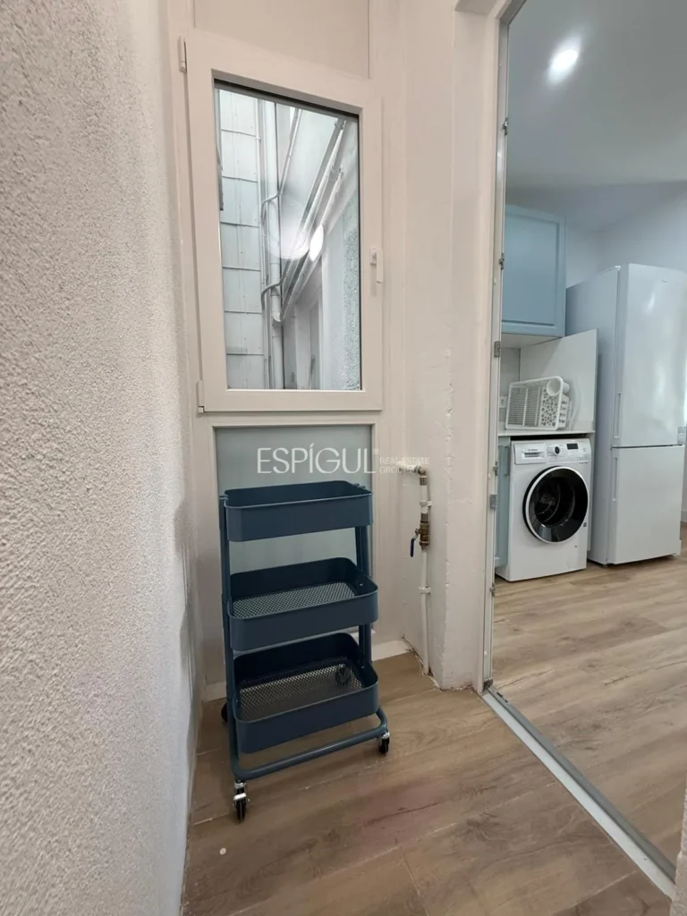 TEMPORARY Rental Apartment in the Center of Girona
