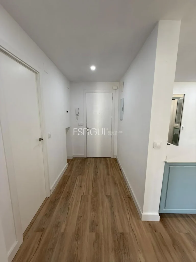 TEMPORARY Rental Apartment in the Center of Girona