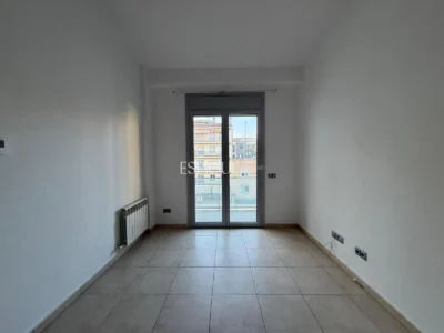 Appartement de deux pièces à louer au centre de Gérone