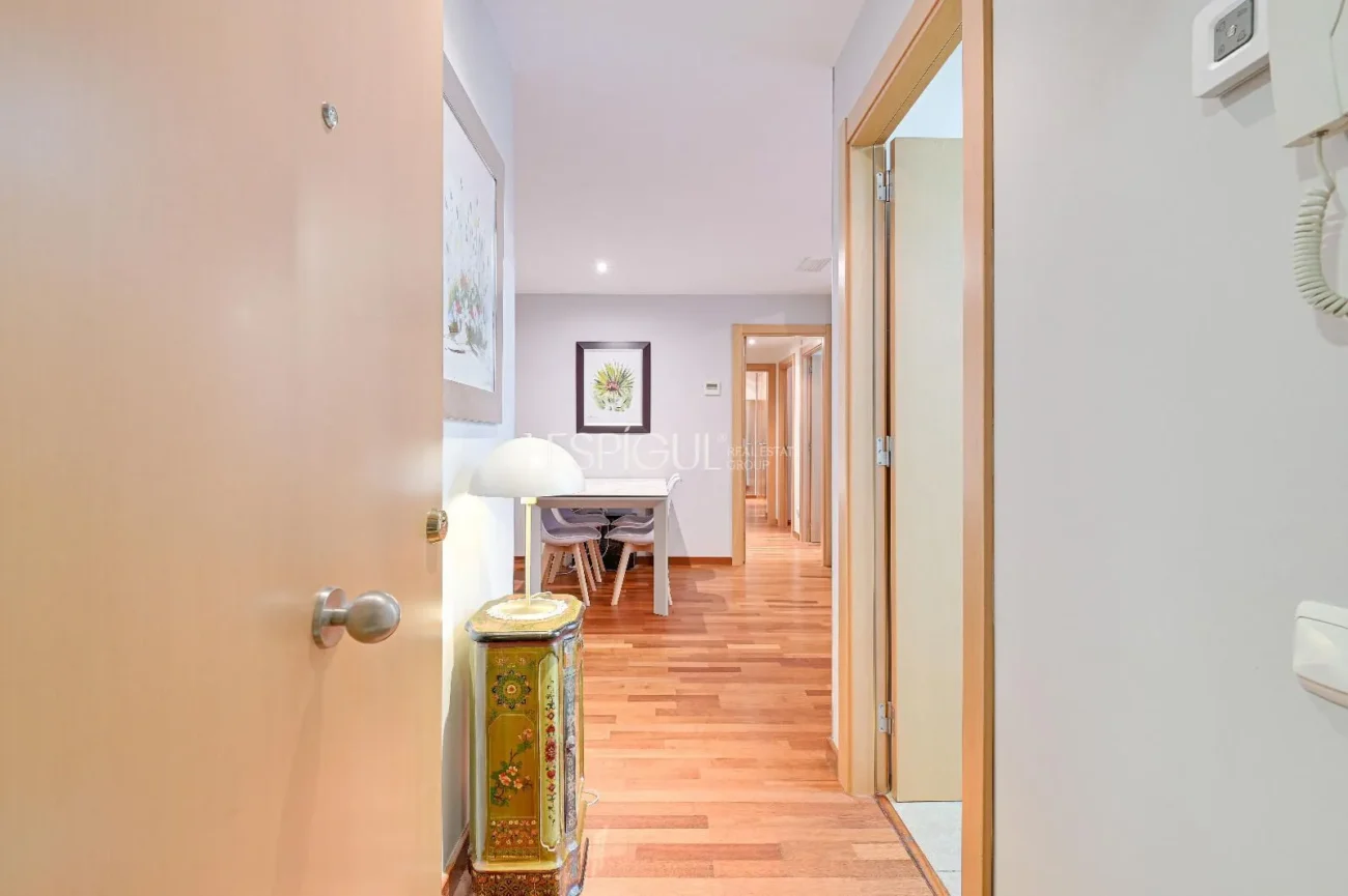 Piso en venta en calle Jordi de Sant Jordi