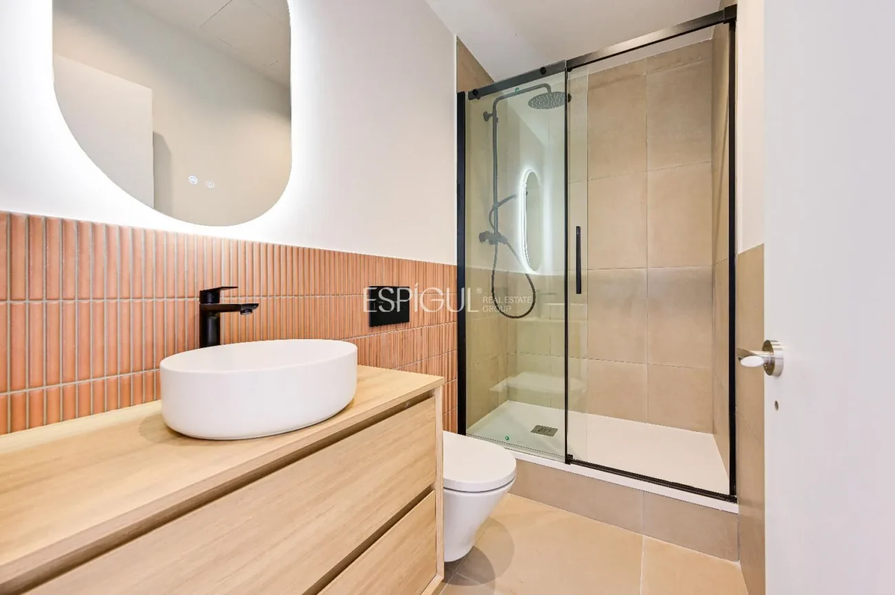 Apartment for Sale in El Raval