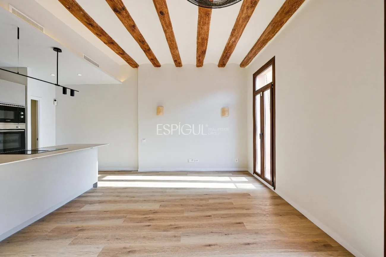 Apartment for Sale in El Raval