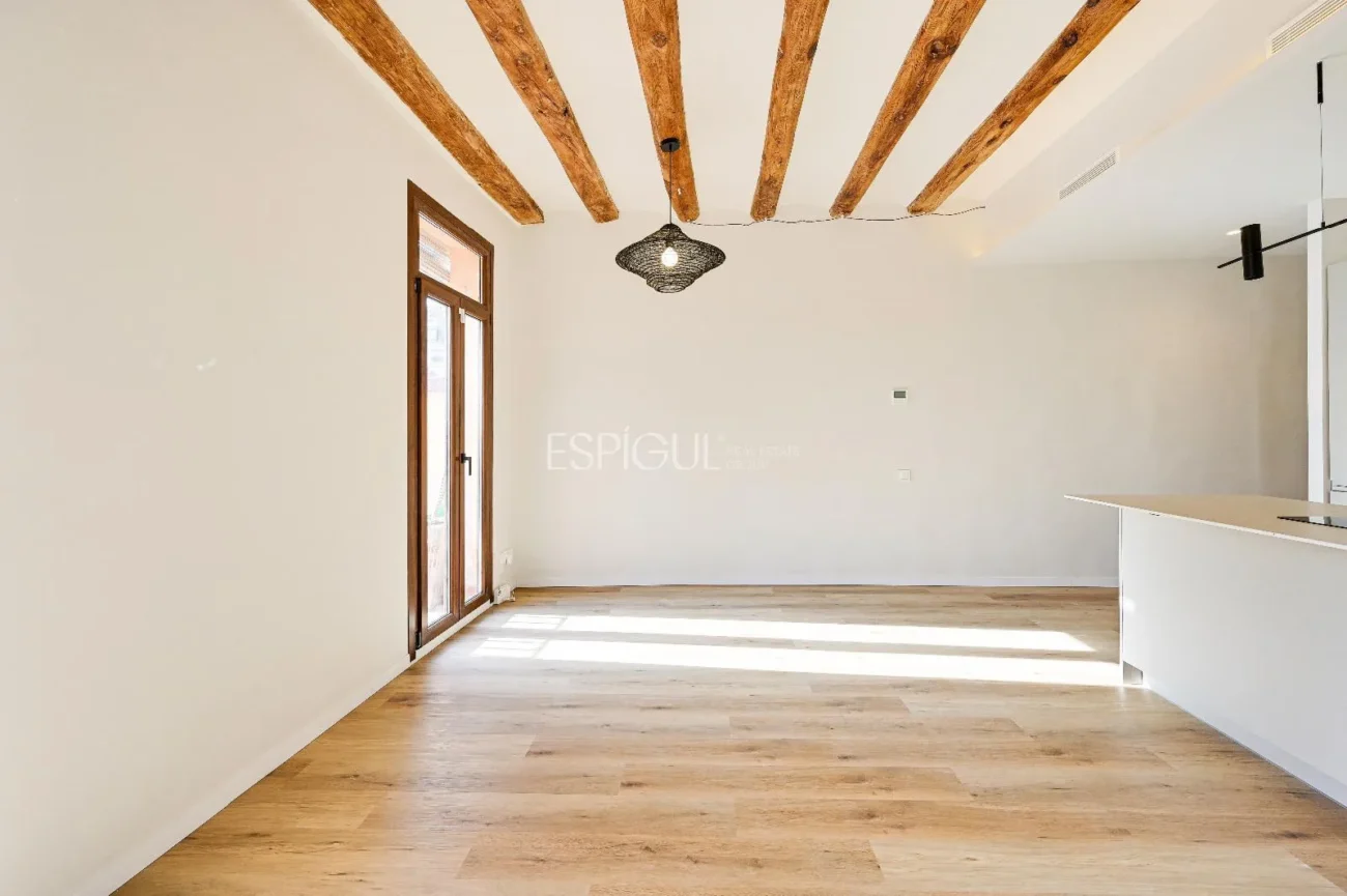 Apartment for Sale in El Raval