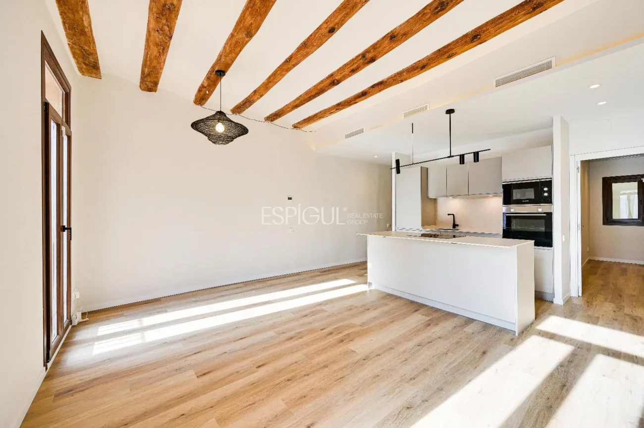 Apartment for Sale in El Raval