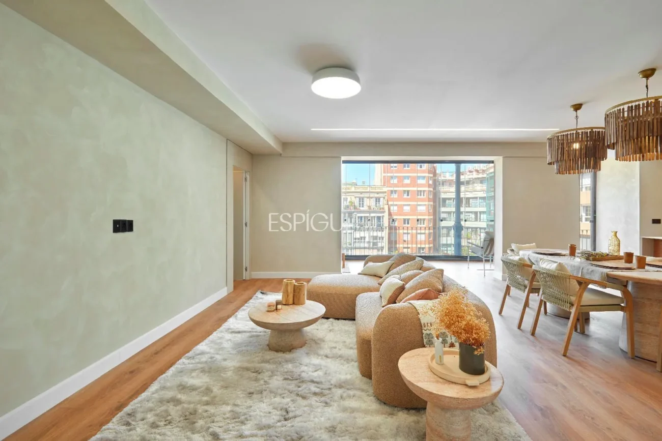 Piso en venta en Gran Via de les Corts Catalanes, La Dreta de l’Eixample