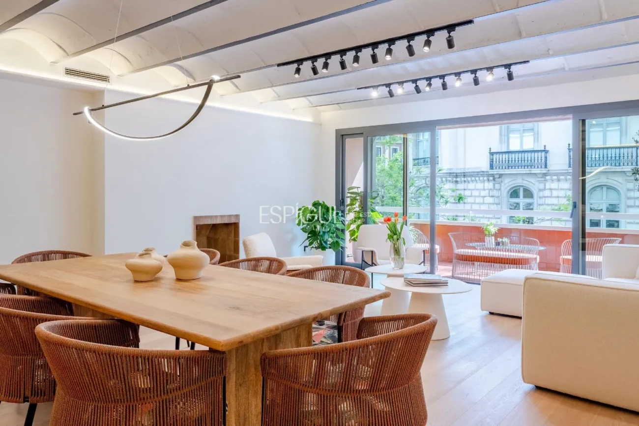 Piso en venta en Sant Gervasi – Galvany.